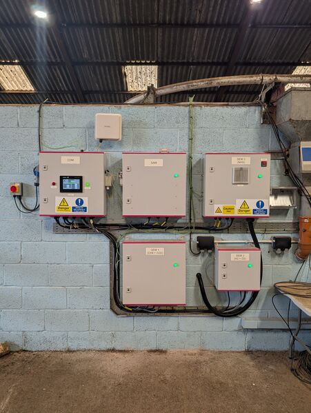 File:PXL 20250722 143934376.jpg